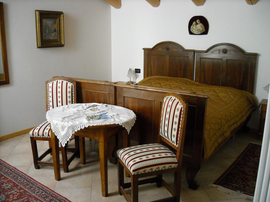 Bed and Breakfast La Cort Di Nonna Rosa Mori Esterno foto